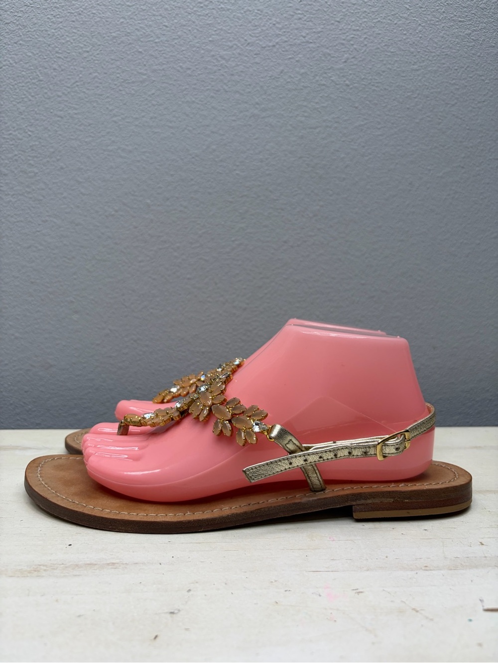 Musa London Jeweled Leather Thong Strap Sandals Size 41